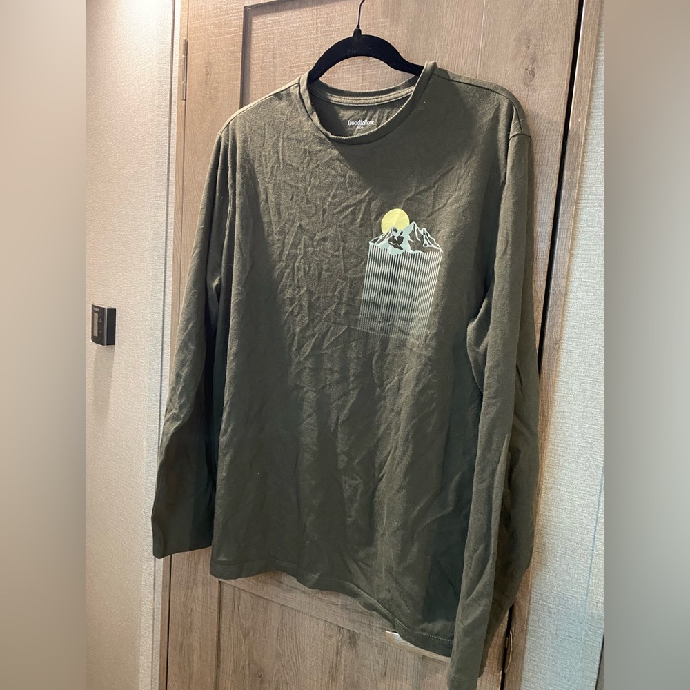Men’s mountain long sleeve T shirt